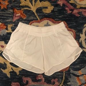 White Lululemon Hotty Hot Shorts 4”
